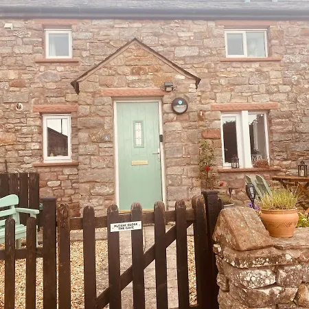 Holiday home Idyllic Two Bed Country *